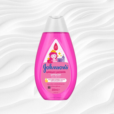 Johnson Baby Şampuan Işıldayan Parlaklık 300 Ml - 1