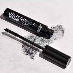 Pastel Waterprof Volume & Deep Black Mascara - 3